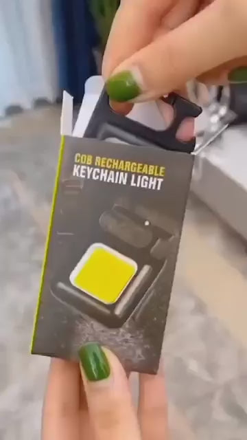 3x1 en Linterna Llavero Mini LED